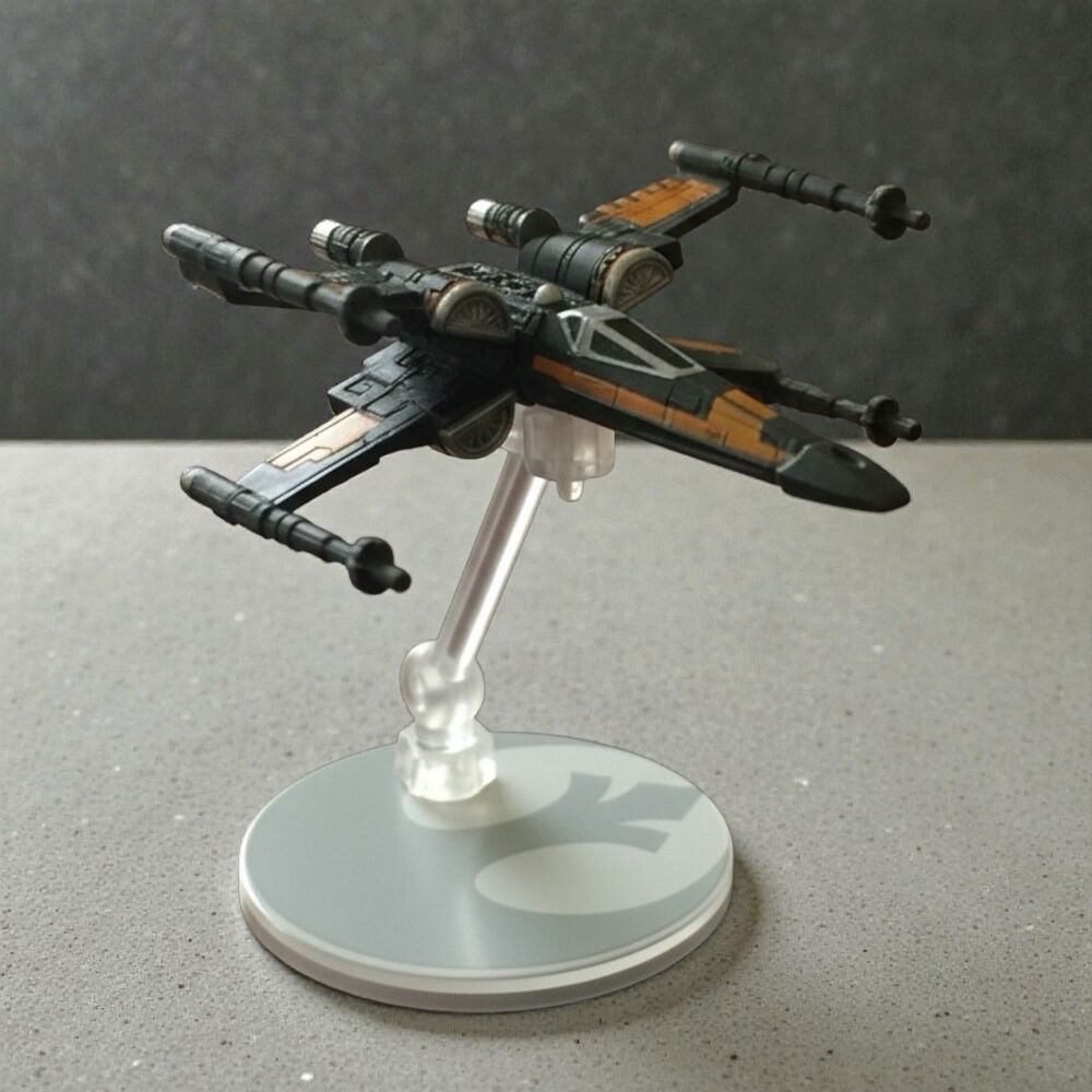 Star Wars Figurine Poes X Wing‎ Fighter Starships 2016 w Flight Stand Hot Wheels